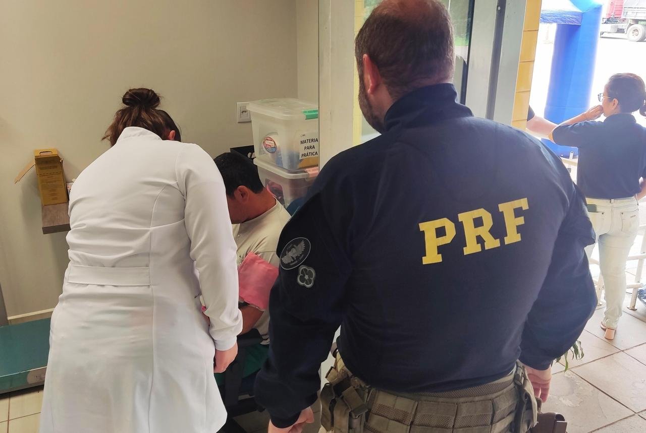 Quase metade dos caminhoneiros abordados em ação apresentou problemas de saúde