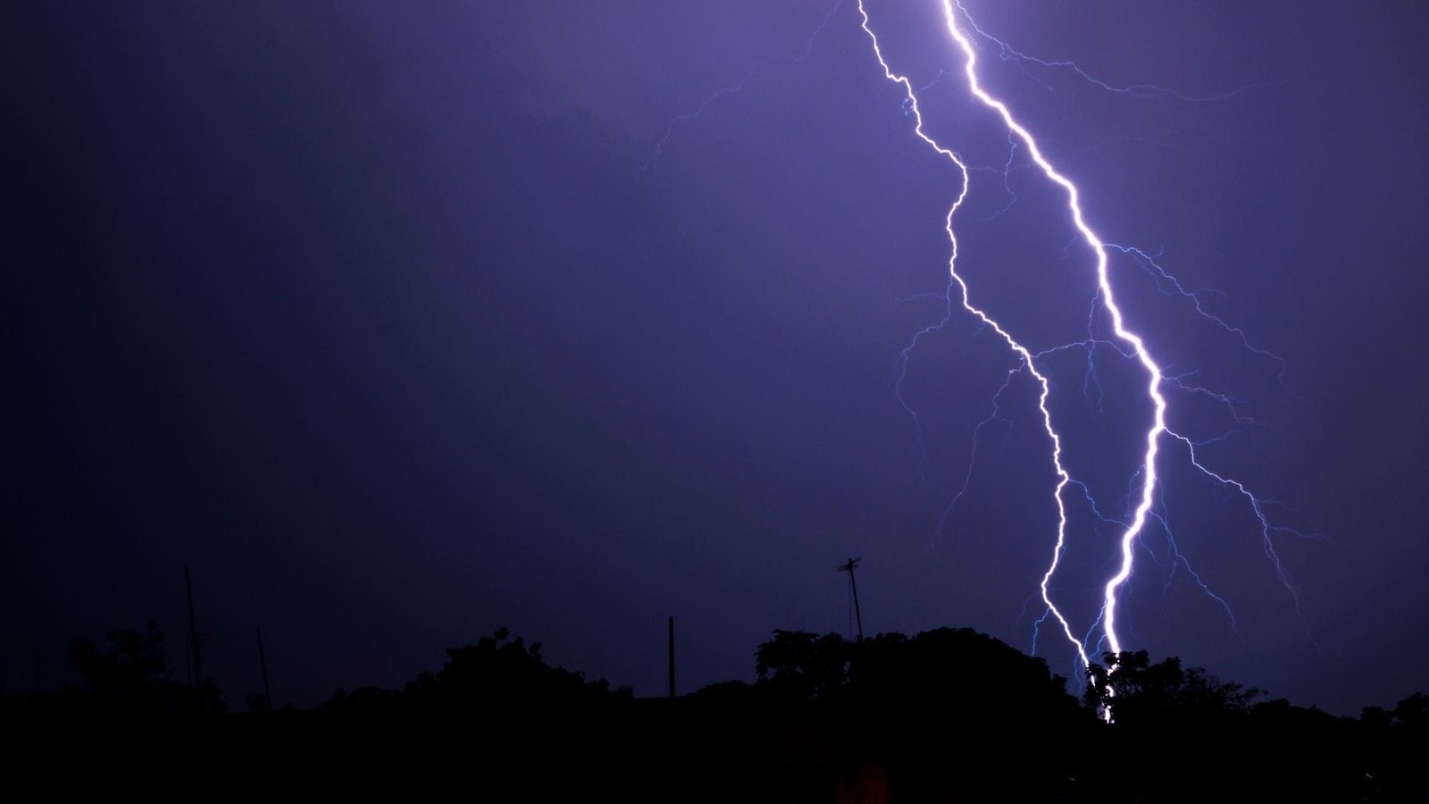 Inmet emite alerta laranja de risco de chuva volumosa para região do RS