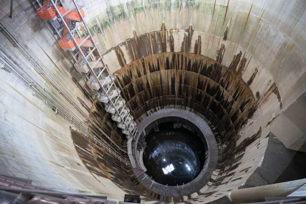Comitiva gaúcha visita infraestrutura de controle de enchentes em “Catedral Subterrânea” 2 54153073940 20f85302c6 k