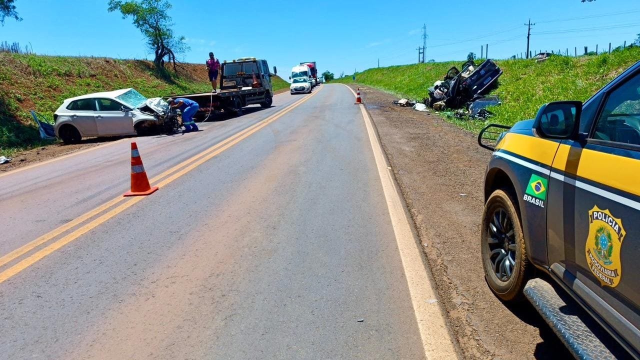 Acidente deixa três pessoas mortas na BR-285, em São Luiz Gonzaga 3 Acidente deixa três pessoas mortas na BR-285, em São Luiz Gonzaga