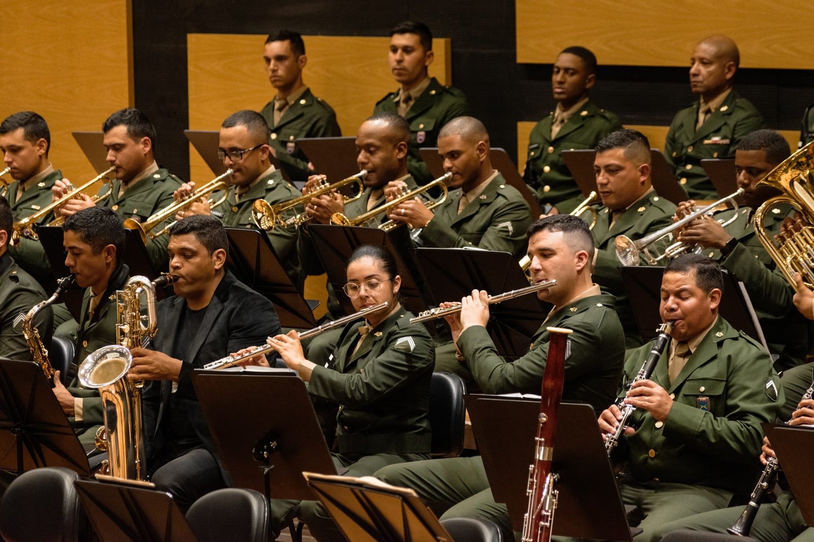 Banda do 3º Batalhão de Polícia do Exército faz concerto especial de Natal