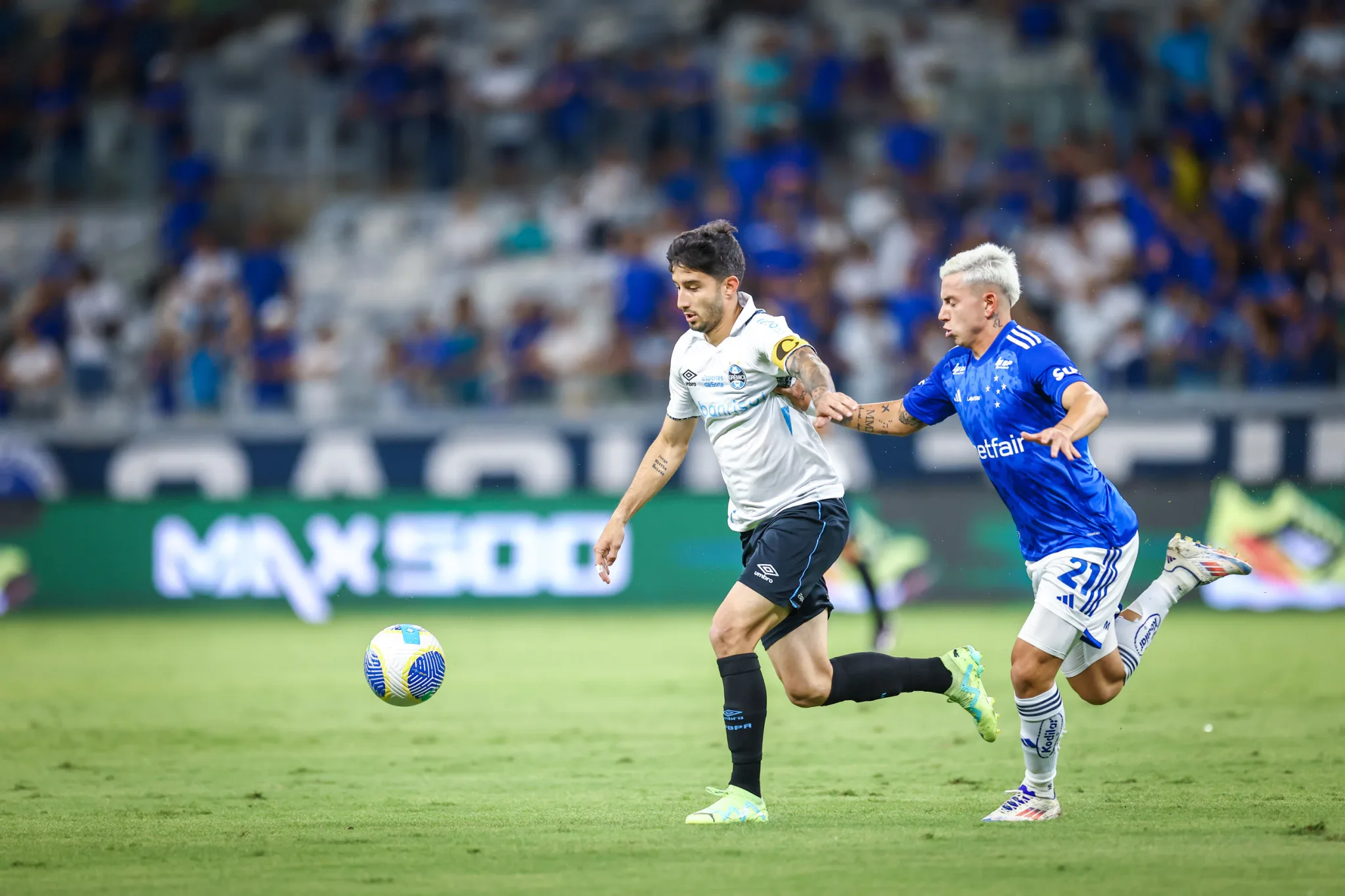 "Meu grupo está de parabéns", ressalta Renato após Grêmio empatar com o Cruzeiro 5 “Meu grupo está de parabéns”, ressalta Renato após Grêmio empatar com o Cruzeiro