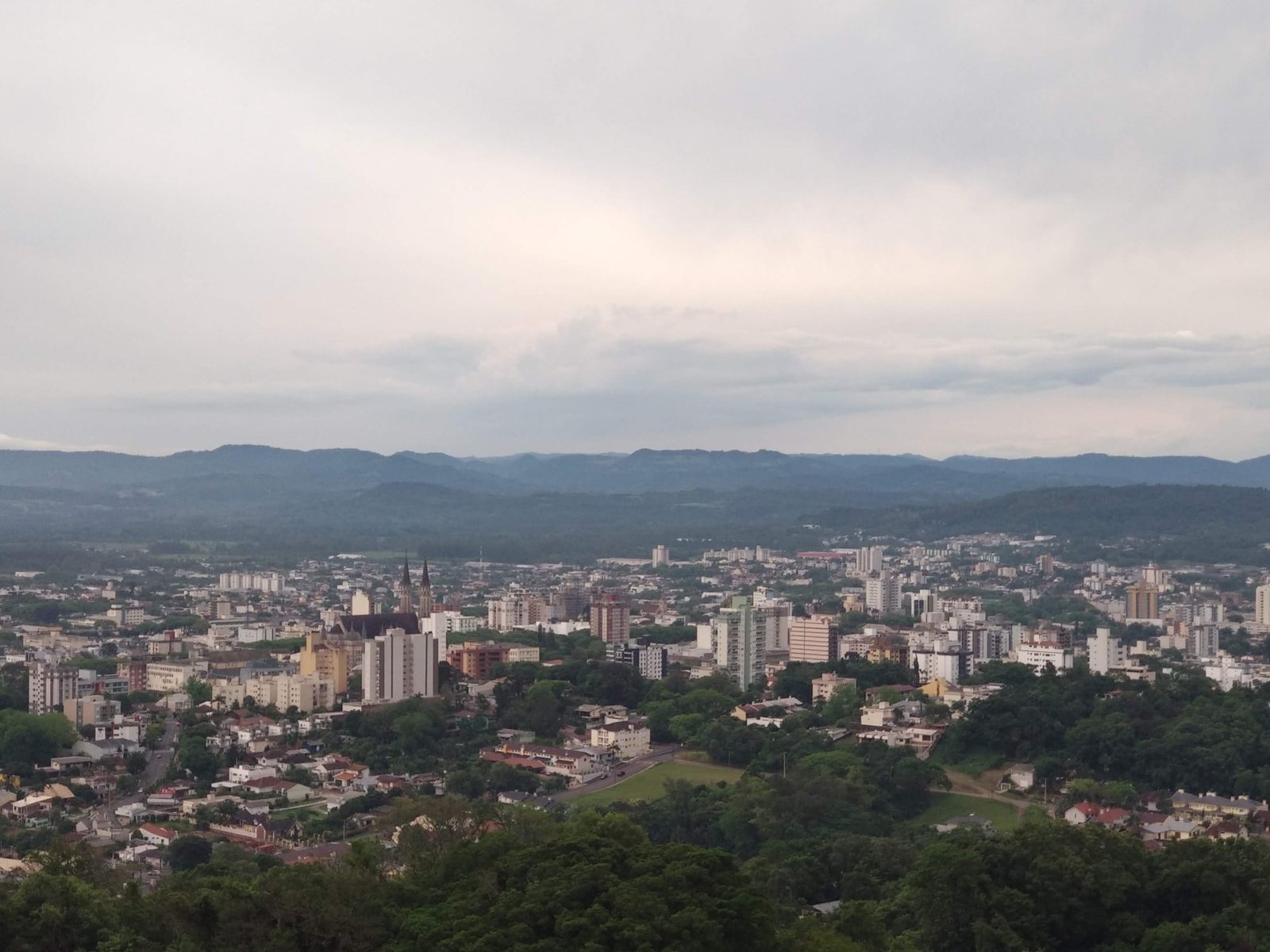 Tempo fica instável e abafado no RS nesta quarta 1 tempo em santa cruz