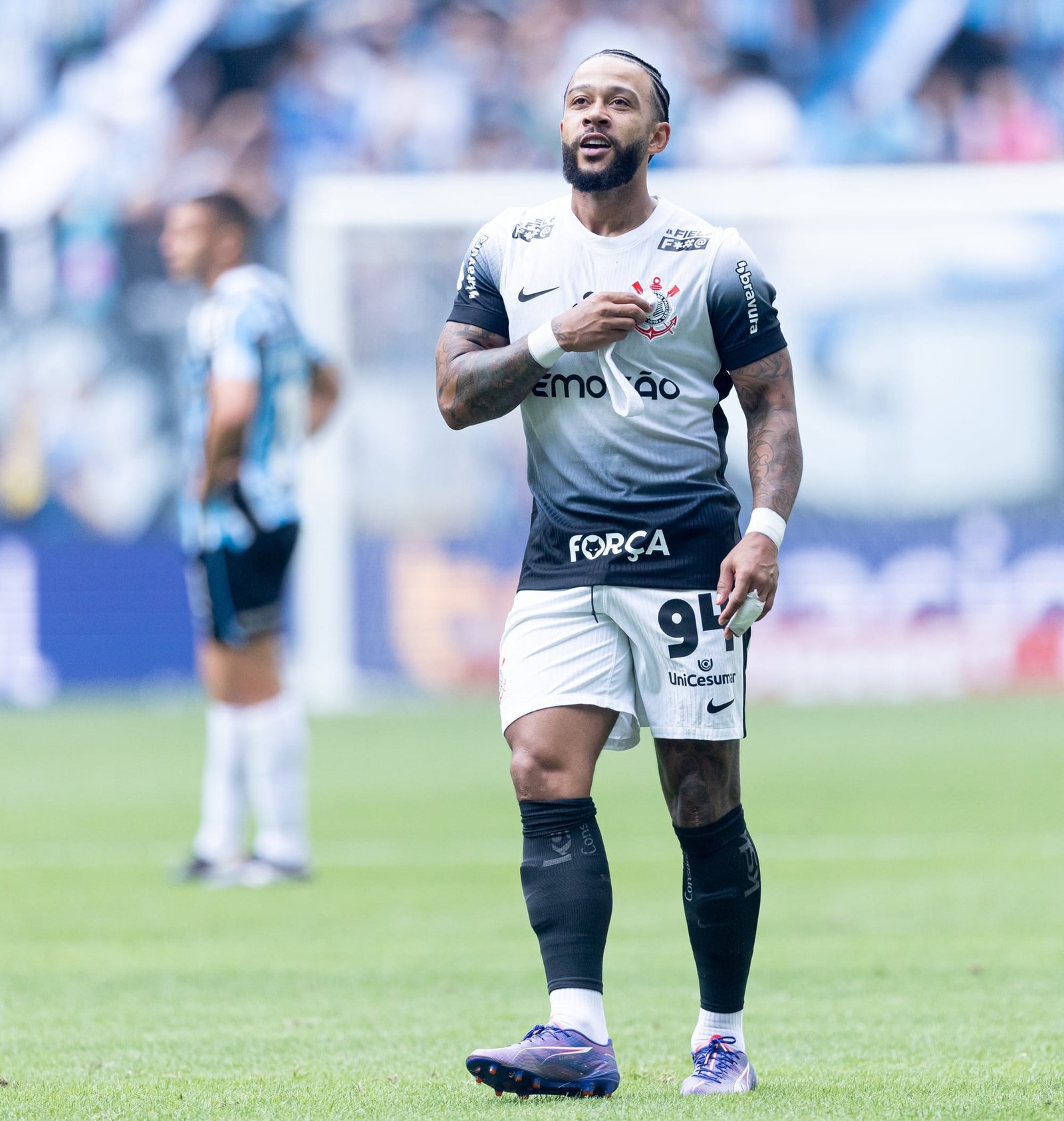 “Esse jogo foi um reflexo do ano inteiro”, diz Guerra após Grêmio perder para o Corinthians