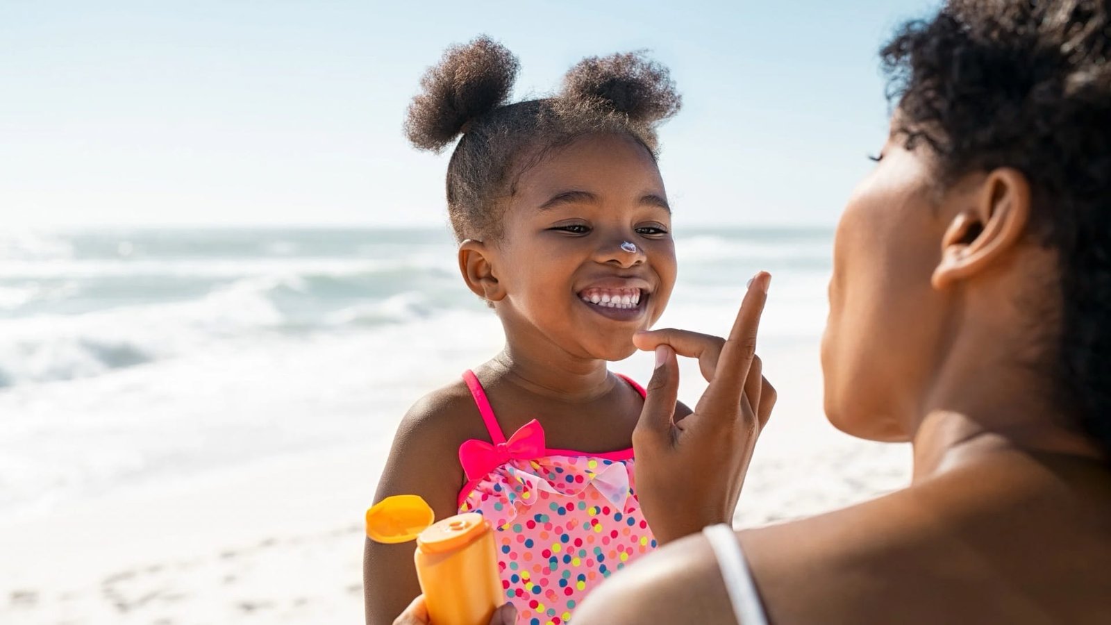 Tendência anti-protetor solar é um ataque à saúde pública, alerta SBD-RS