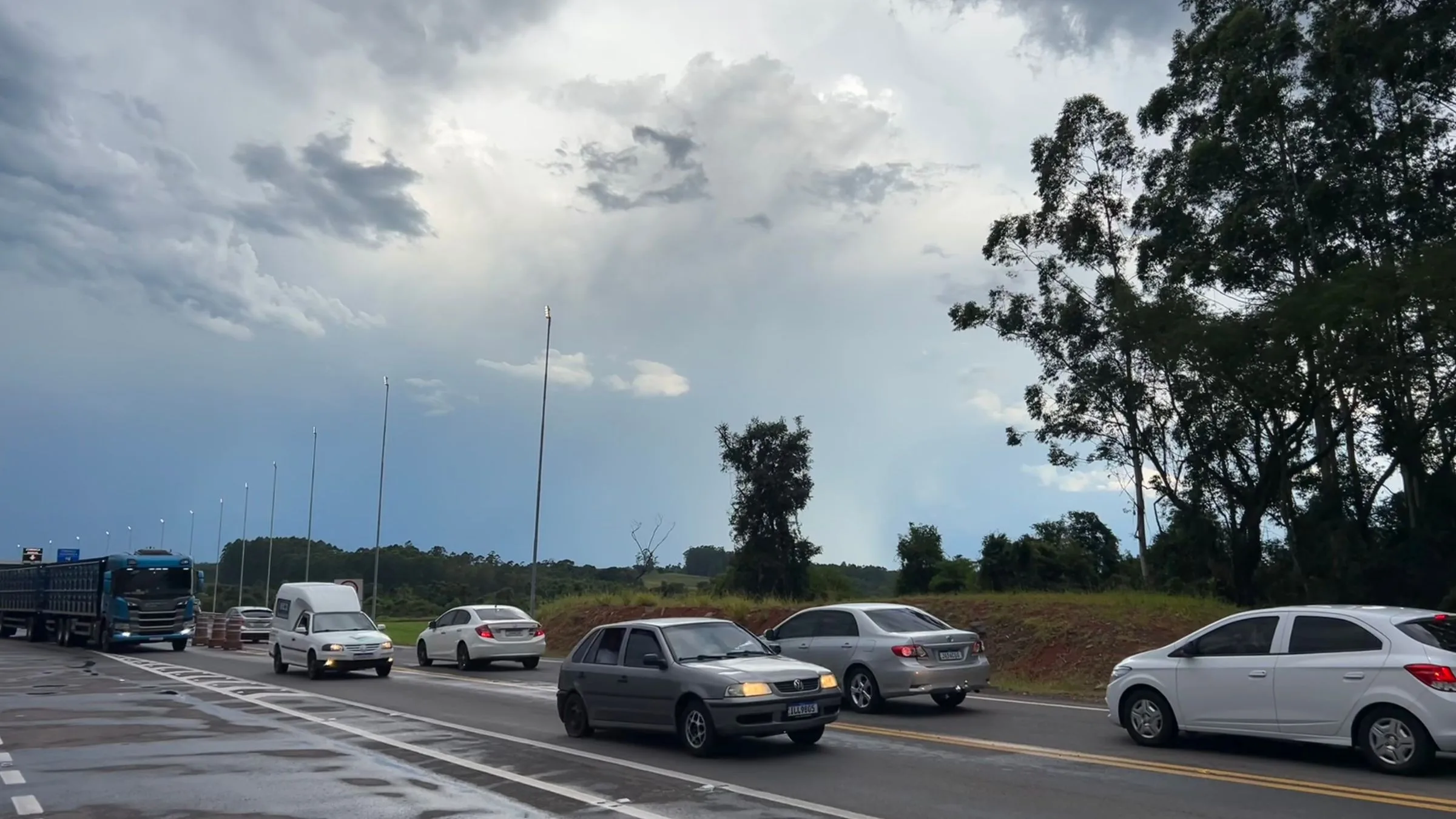 Balanço: Tráfego nas rodovias do Rio Grande do Sul recua 0,6%