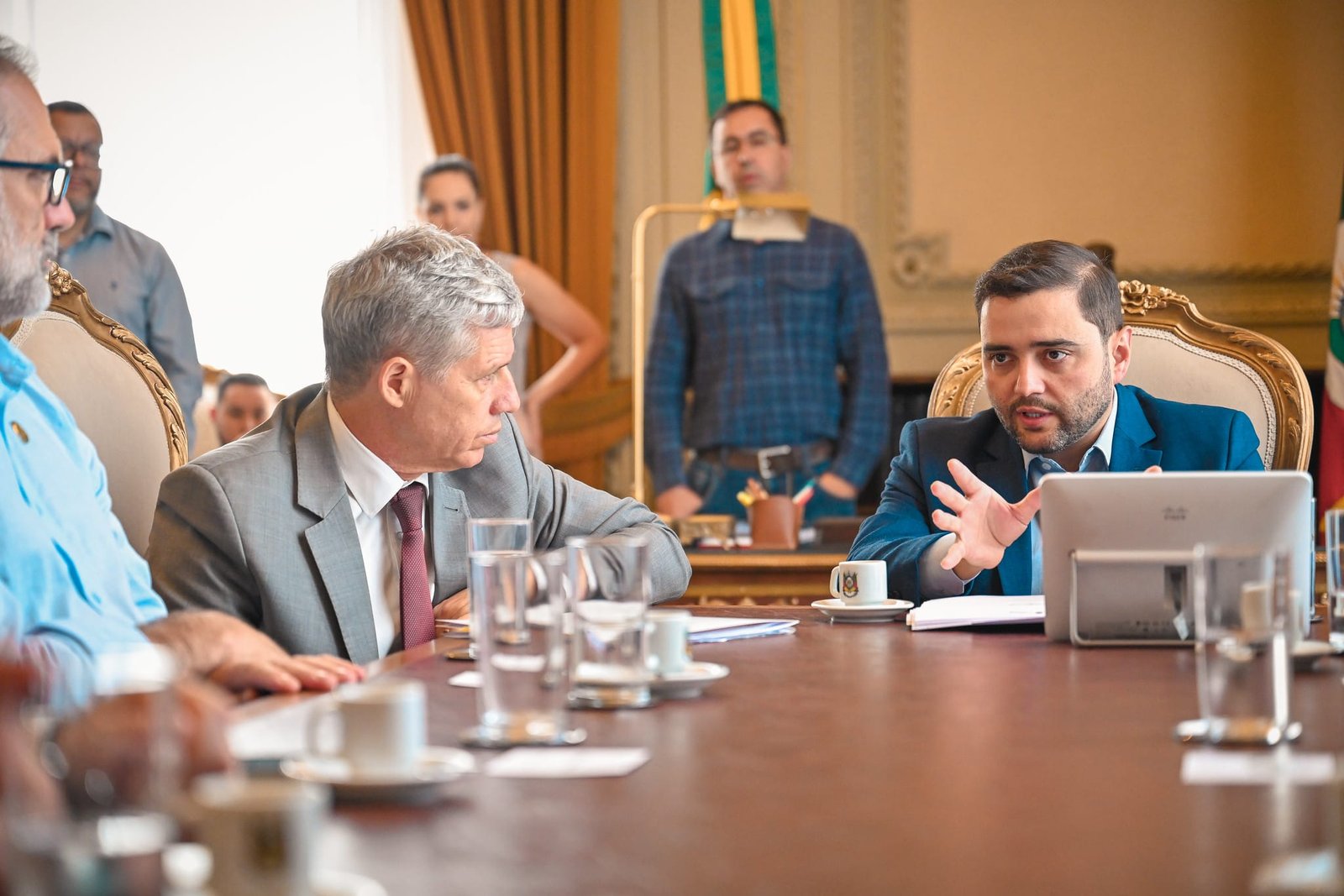 Vice-governador faz proposta para realocar famílias atingidas por enchentes em Eldorado do Sul