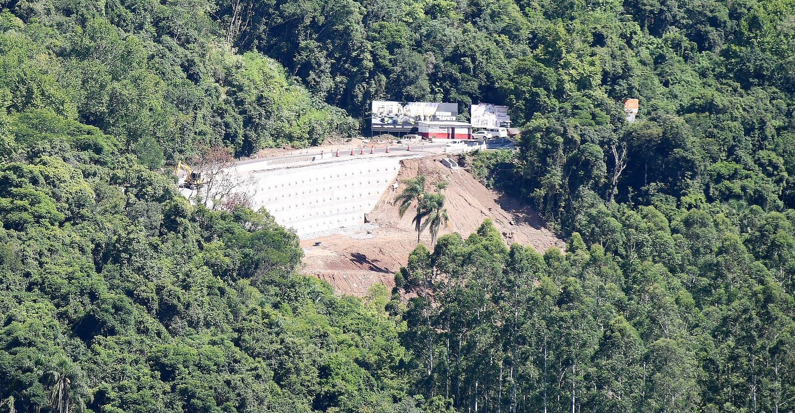 Prefeituras de Nova Petrópolis e Picada Café realizam reunião para discutir obras na BR-116