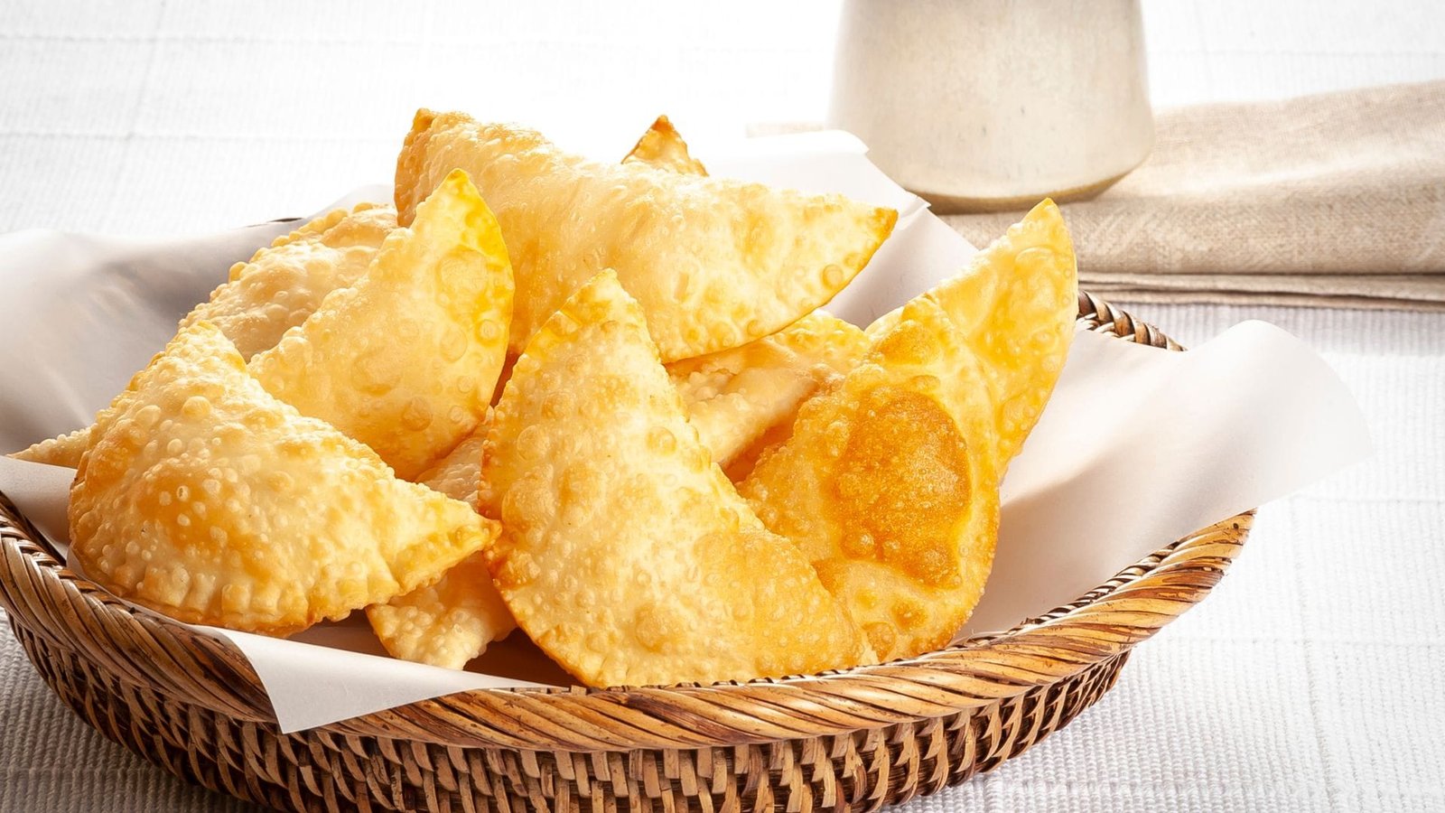 Como Fazer Massa de Pastel Caseira 1 Imagem destacada Redacao RS 2025 02 10T160651.246