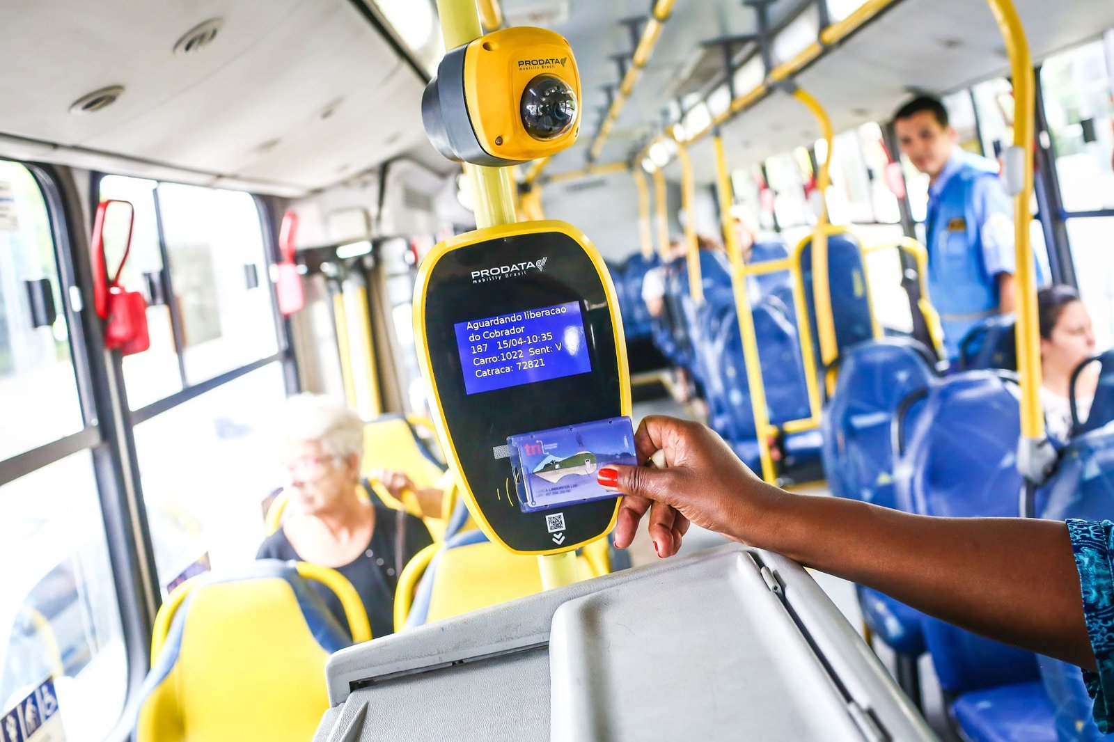 Deputado propõe passe livre no transporte público para pessoas em busca de emprego