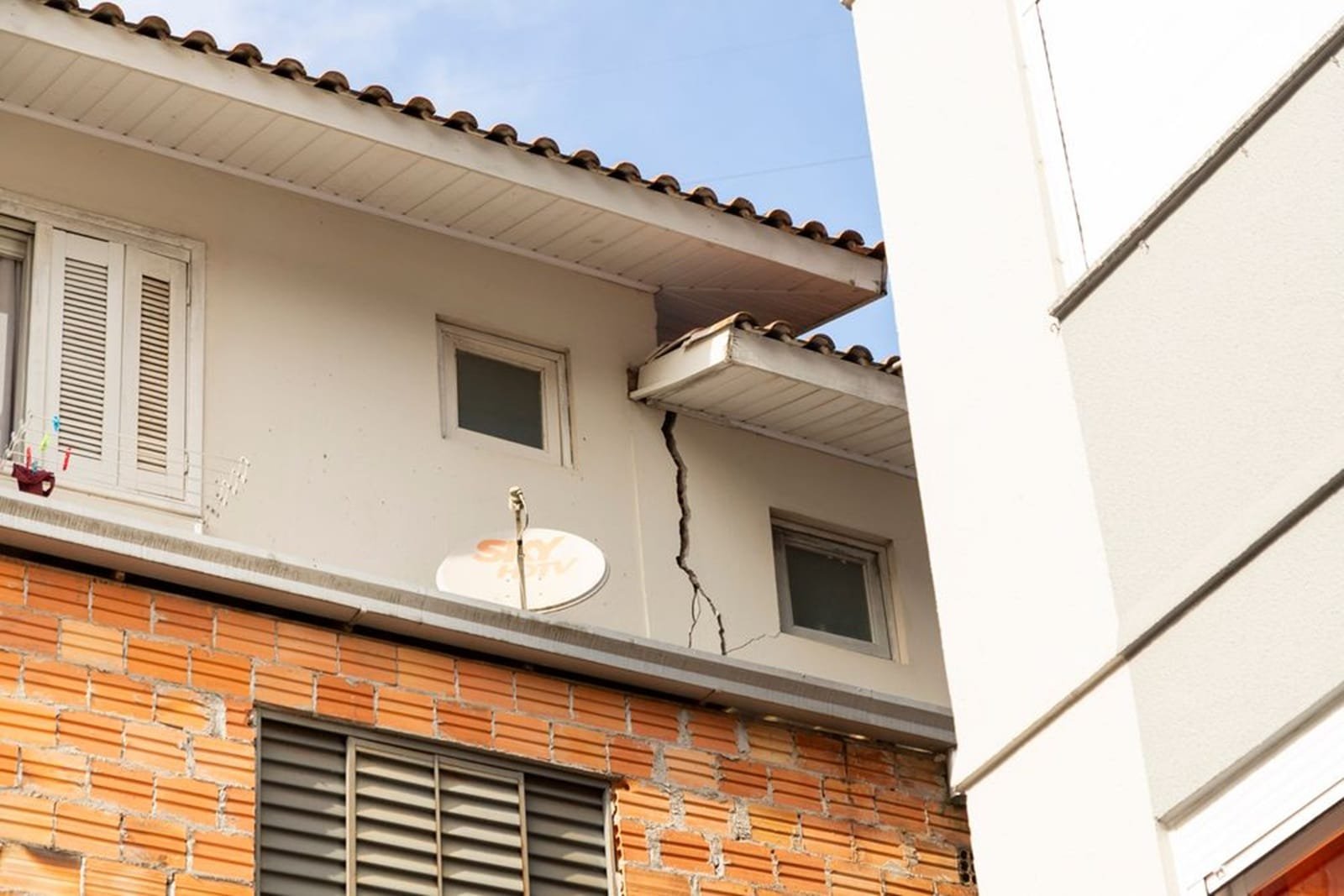 18 moradias são interditadas em Caxias do Sul