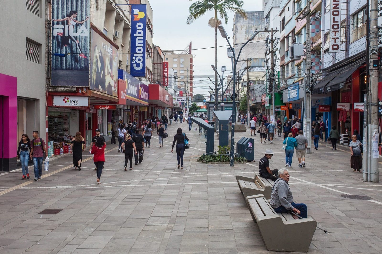 ICEC-RS mostra novamente confiança dos empresários do comércio em queda