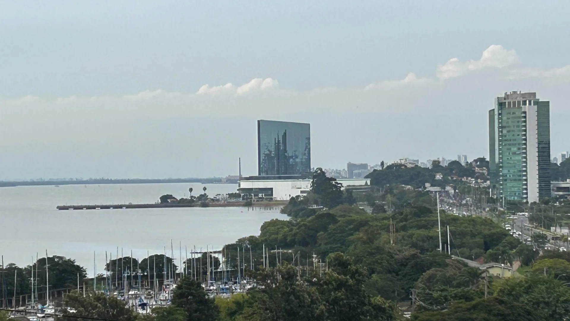 Tempo: Semana começa com risco de temporais em parte do RS