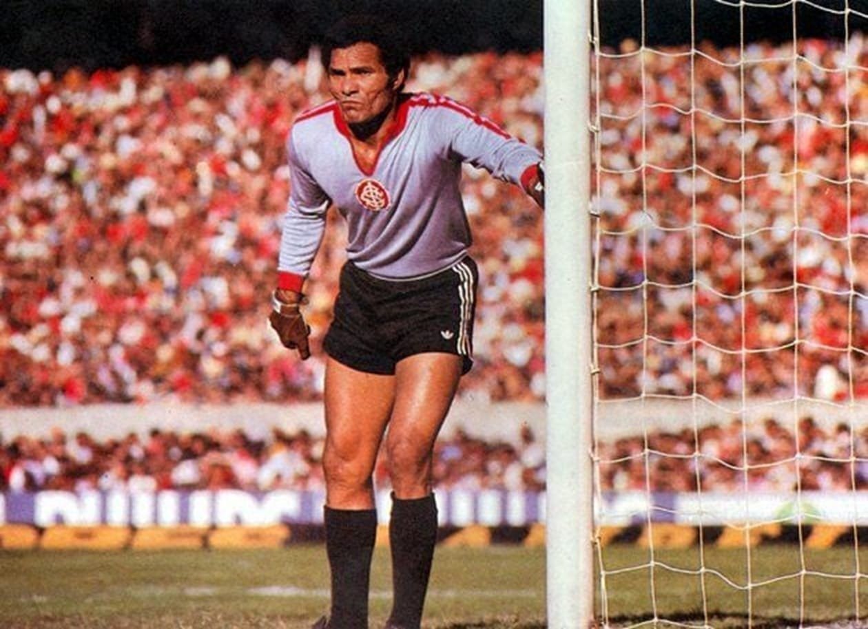 Morre Manga, ex-goleiro de Inter e Grêmio
