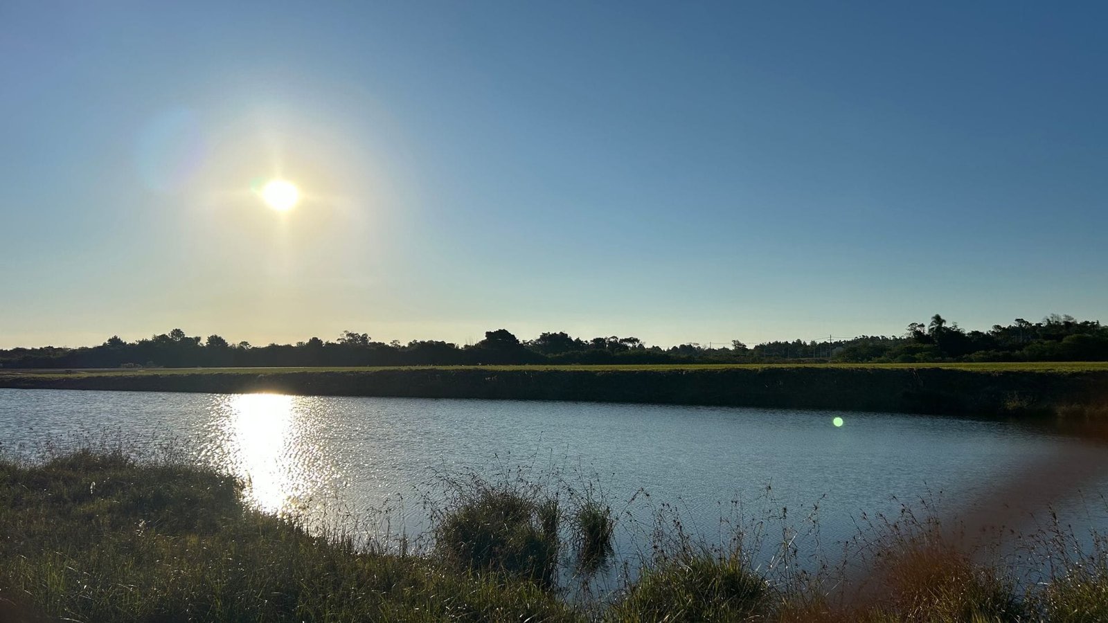 Tempo: Massa de ar quente predomina no RS neste sábado