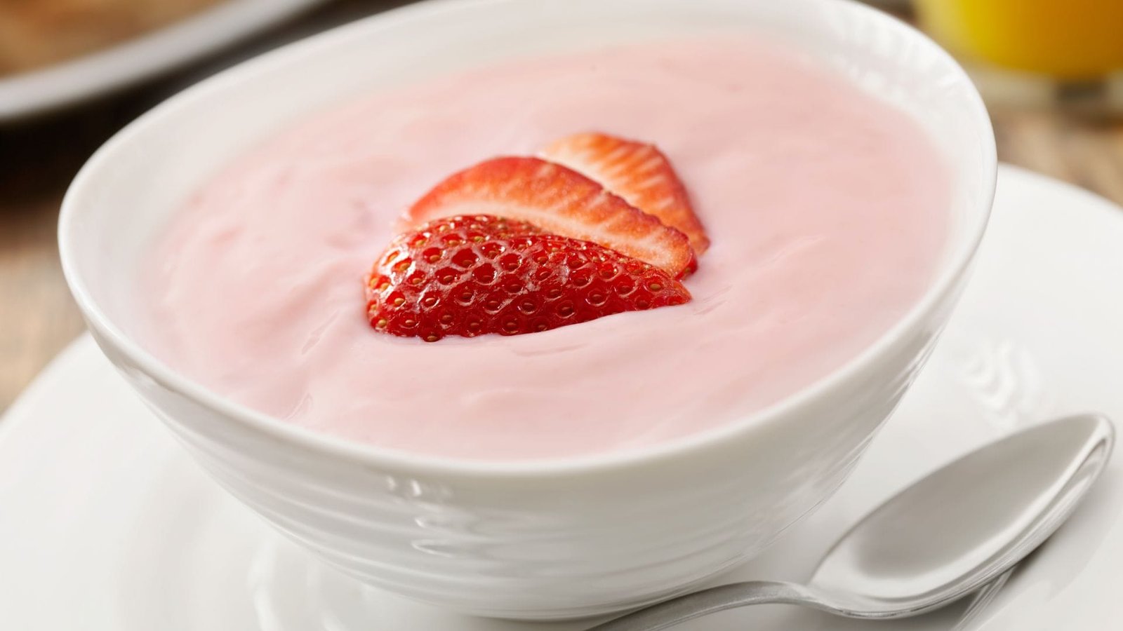 Danoninho Caseiro com Morango Natural