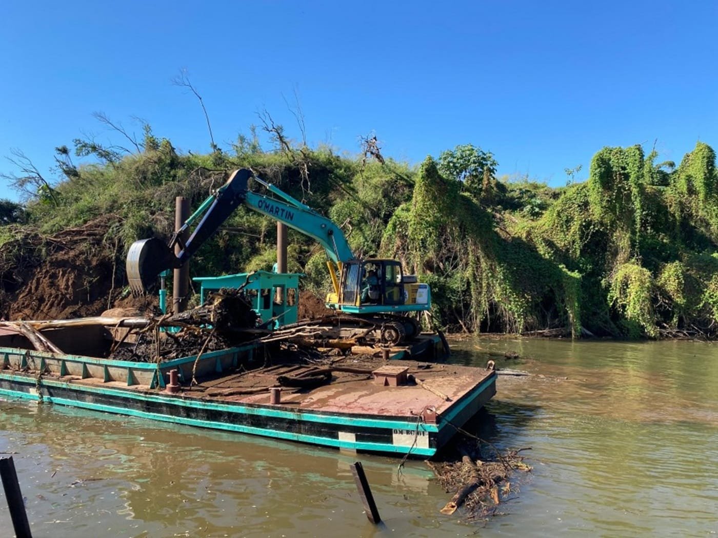 Serviços de desassoreamento beneficiam Estrela e Lajeado