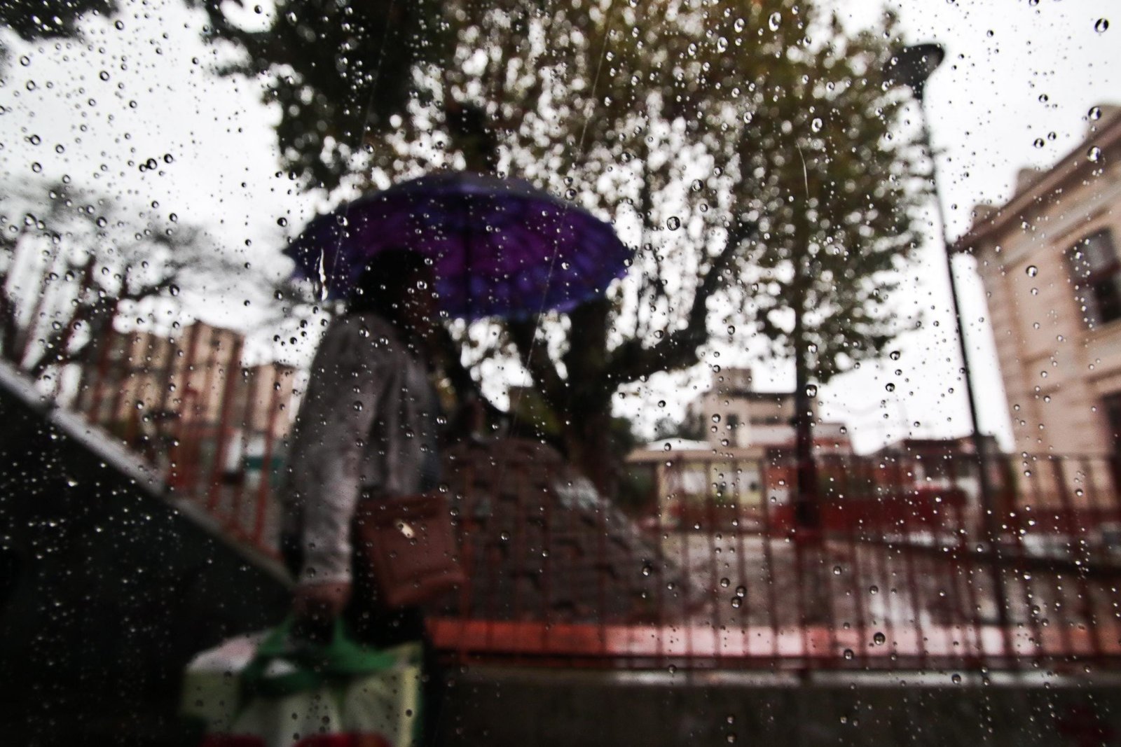 Frente fria avança e deixa o tempo instável nesta quinta no RS