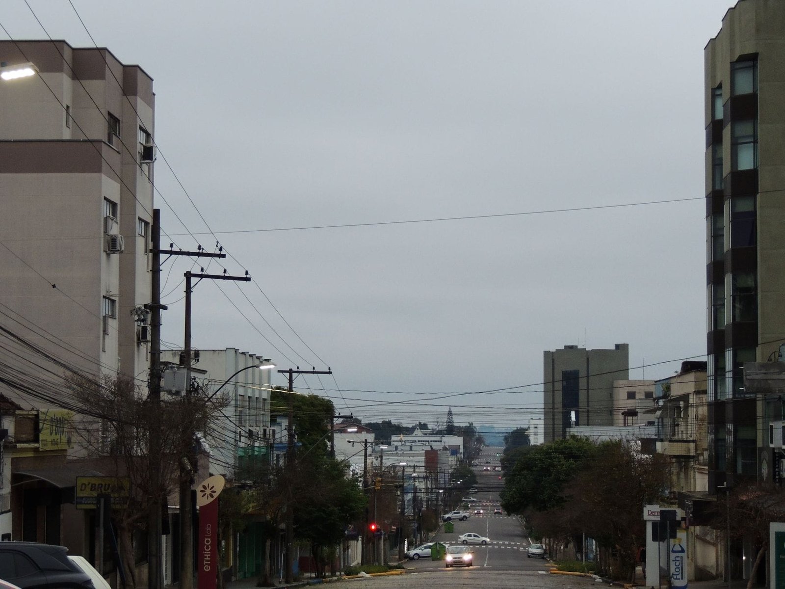 Previsão de tempo fechado e chuva no RS nesta quinta