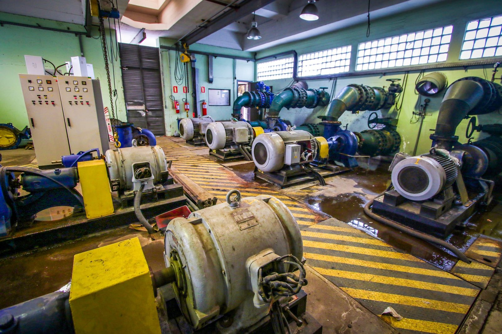 Manutenção afeta abastecimento de água em 21 bairros de Porto Alegre