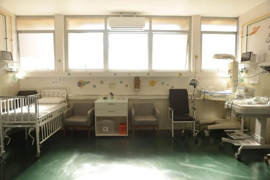 Hospital de Alvorada recebe novos leitos para reforçar atendimento no inverno 2 leitos hospital alvorada