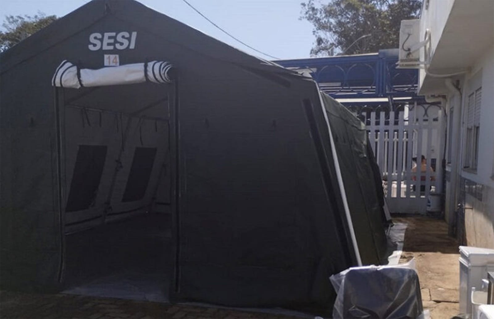 Tenda para atendimento médico começa a funcionar em Cachoeirinha