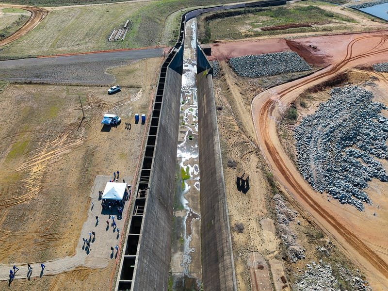 Governo do RS promete entregar, em 2026, barragens com obras iniciadas em 2009 2 54735123007 bb2fdd6c82 c
