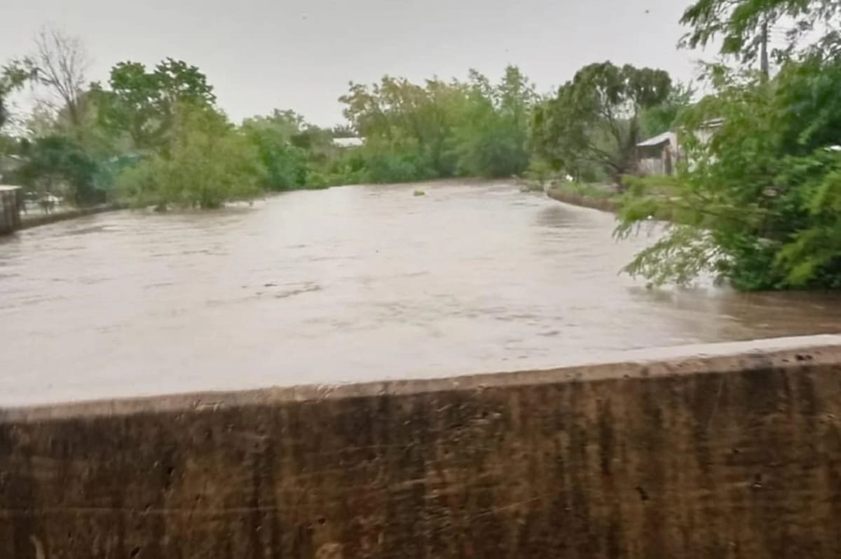Chuva provoca alagamentos em Alegrete