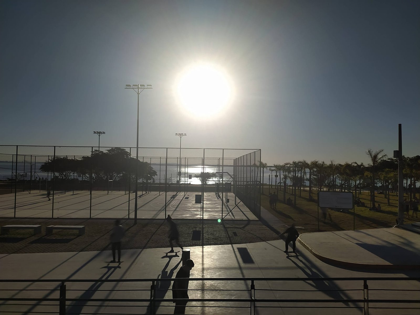 Tempo firme e calor predominam nesta sexta 2 Tempo firme e calor predominam nesta sexta