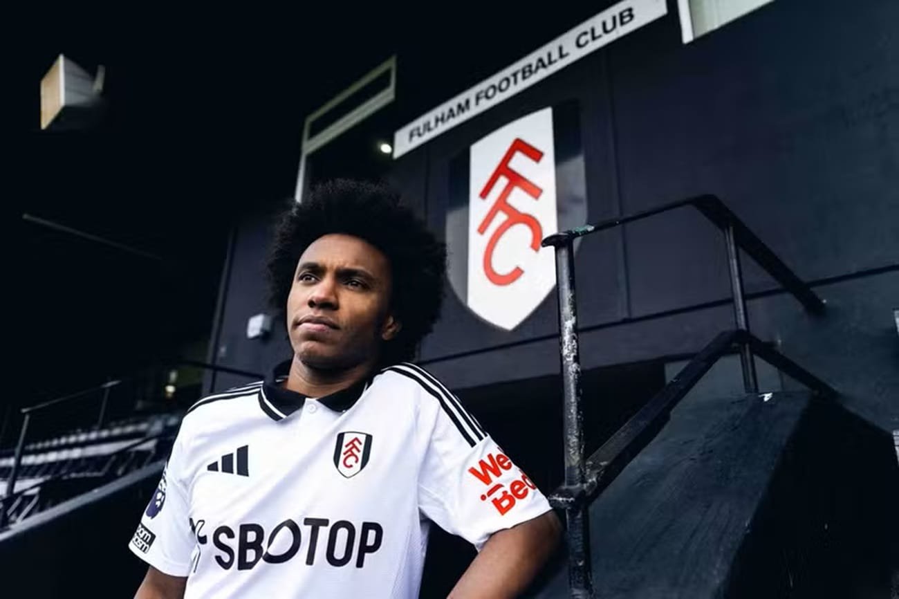 Grêmio oficializa cntratação do meia-atacante Willian 7 Grêmio oficializa cntratação do meia-atacante Willian