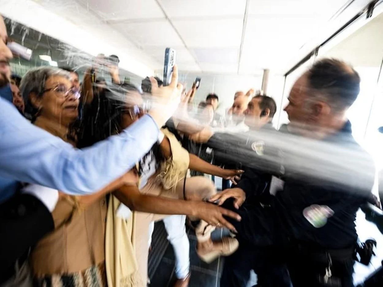 Tumulto deixa feridos e adia votação do Dmae; Melo determina abertura de inquérito