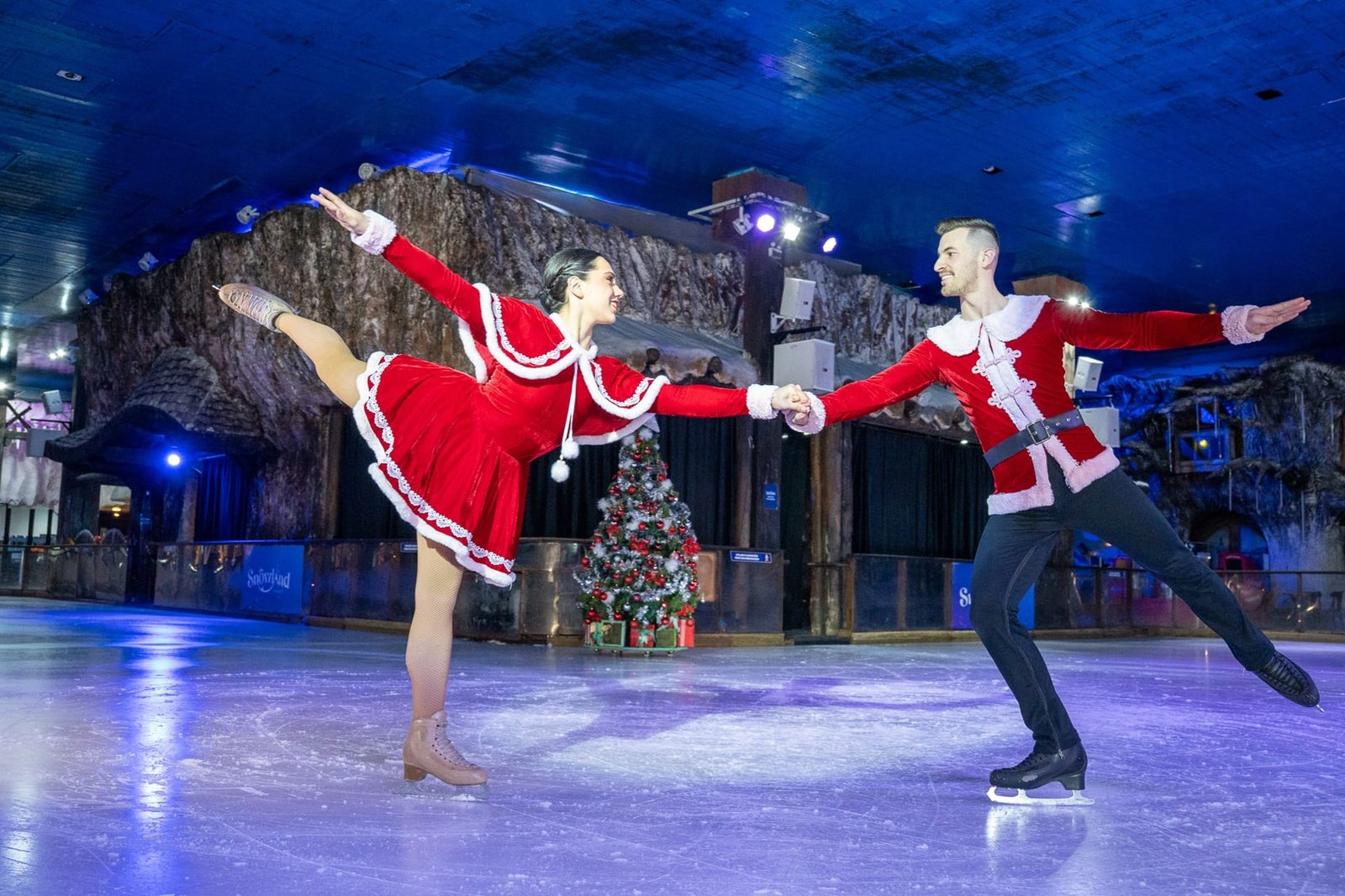 Canoas recebe espetáculo de patinação no gelo