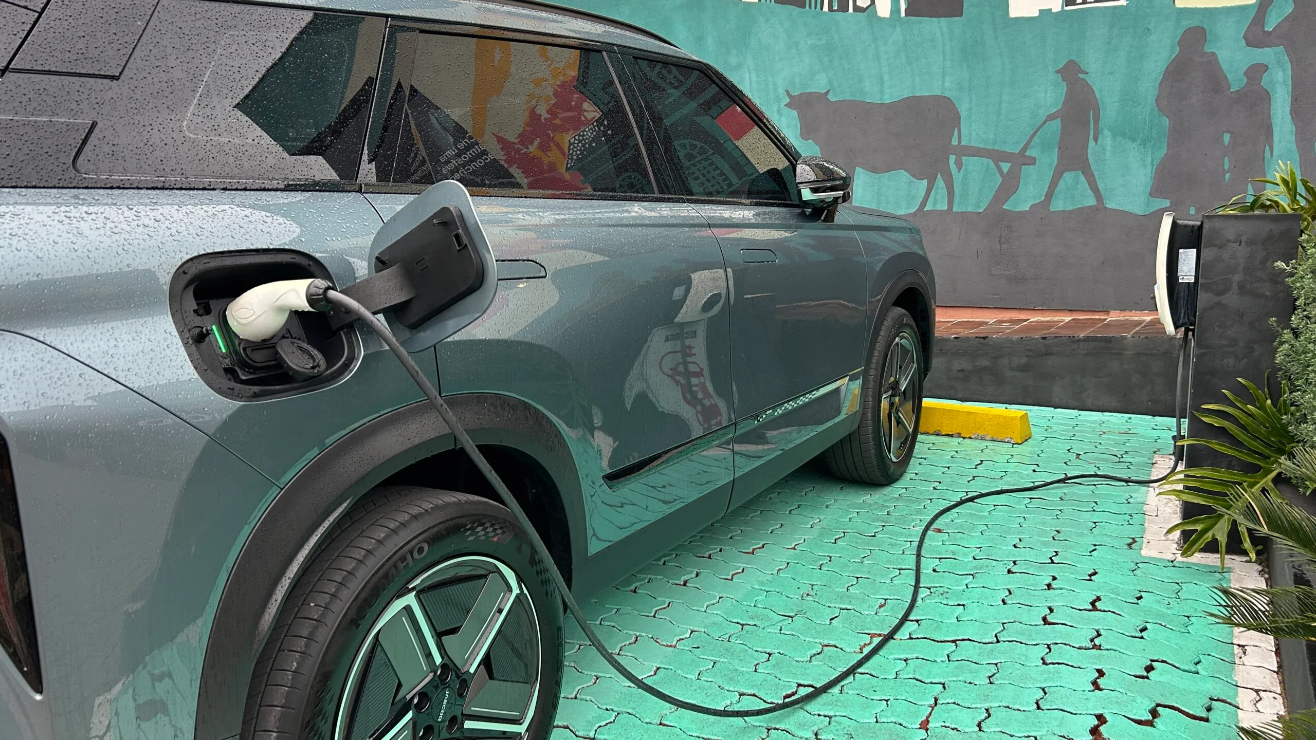 Cidade de Porto Alegre começa a testar carregamento público de veículos elétricos 2 Cidade de Porto Alegre começa a testar carregamento público de veículos elétricos