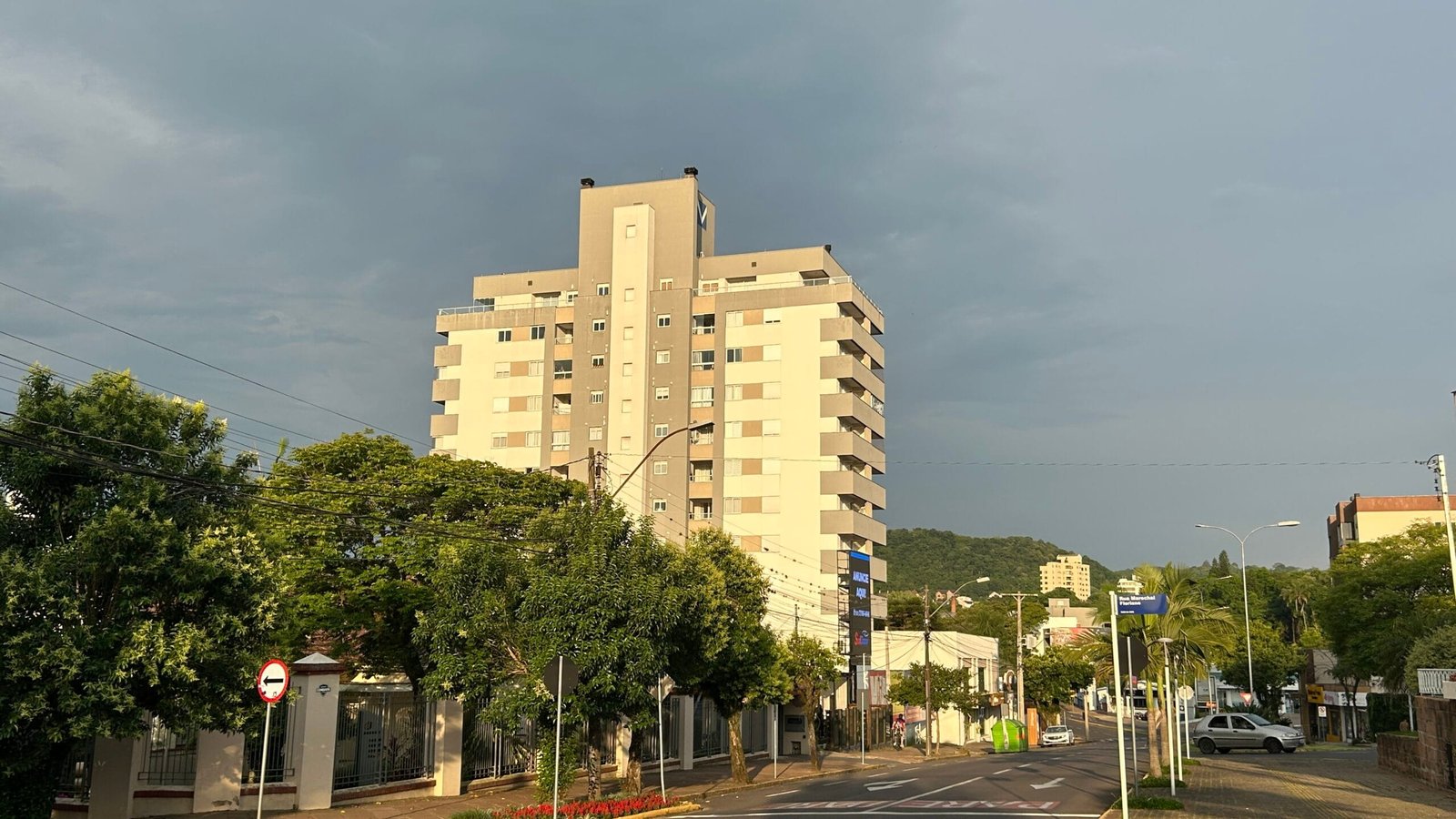 Massa de ar quente e úmido segue no RS nesta sexta; Confira a previsão do tempo