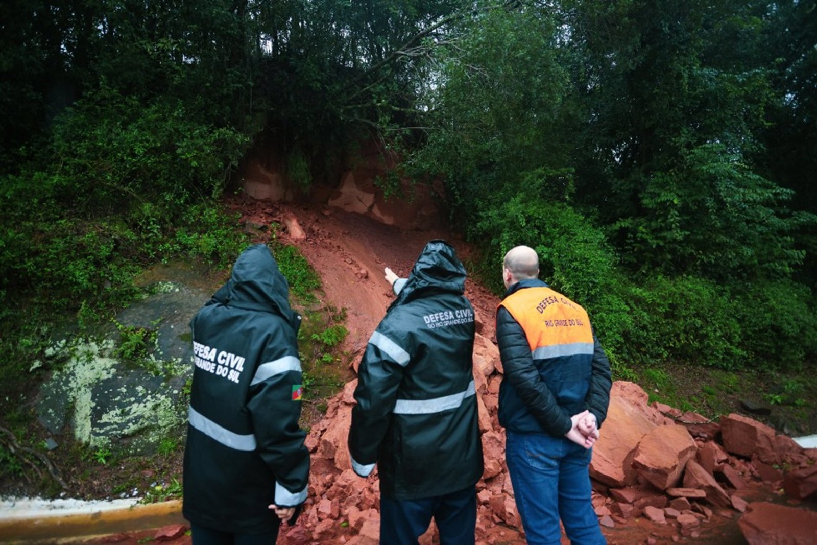 Defesa Civil alerta para risco de deslizamentos em Caxias do Sul 2 Defesa Civil alerta para risco de deslizamentos em Caxias do Sul