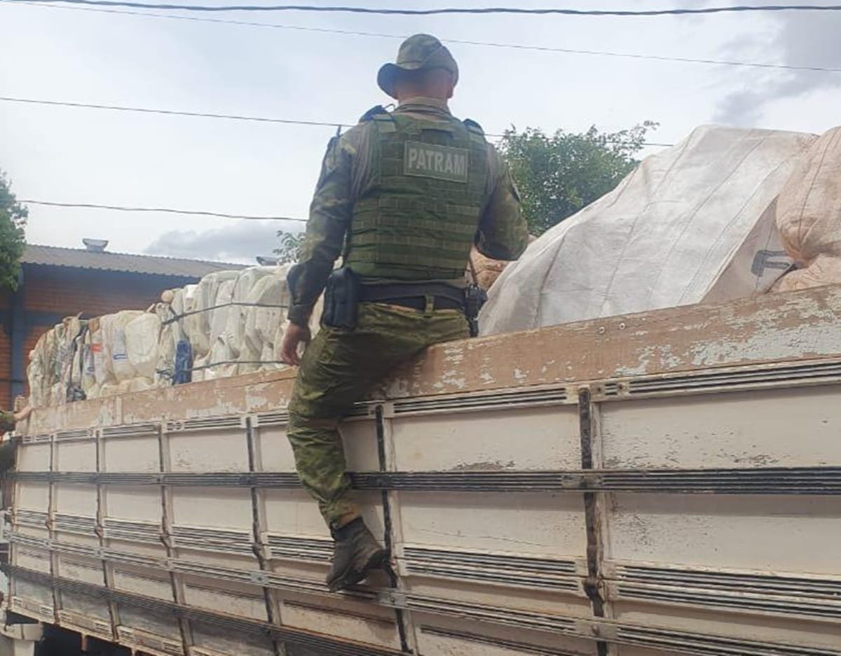 Operação desarticula esquema de comércio ilegal de embalagens de agrotóxicos na Região Norte do RS 6 Operação desarticula esquema de comércio ilegal de embalagens de agrotóxicos na Região Norte do RS