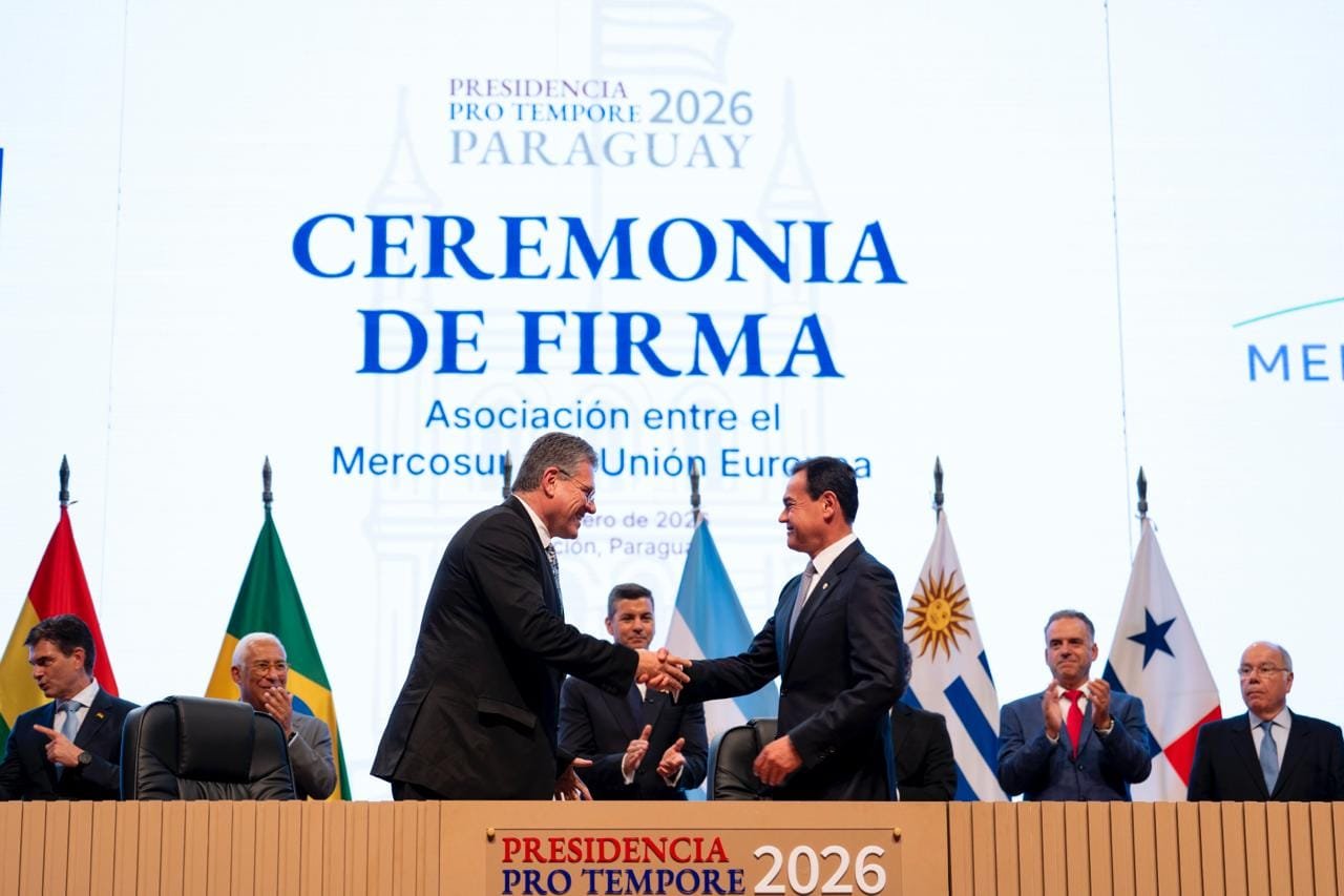 55045320077 81dee3253e o