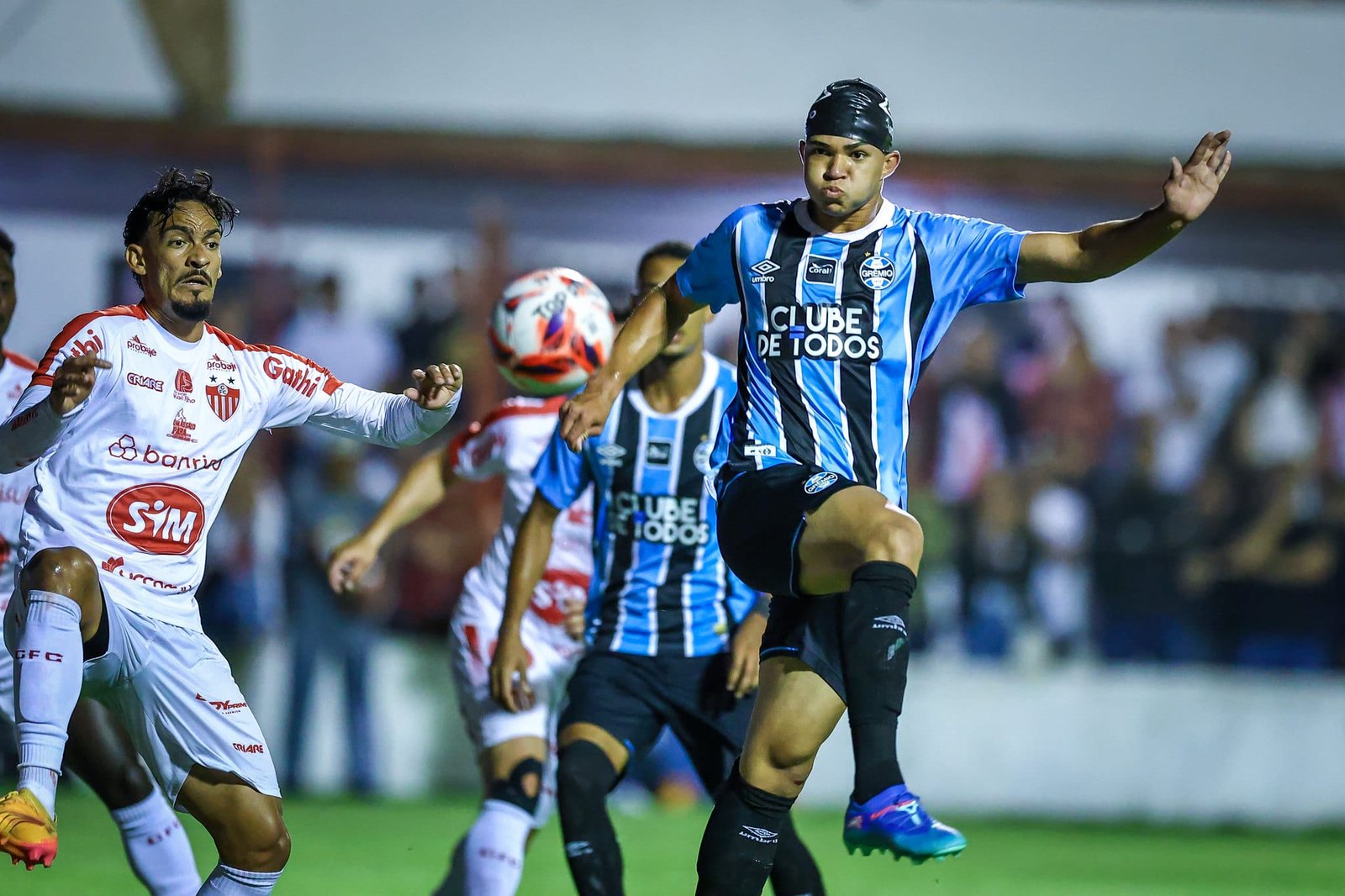 “Gosto muito do meu elenco”, ressalta técnico do Grêmio após vencer o Guarany de Bagé