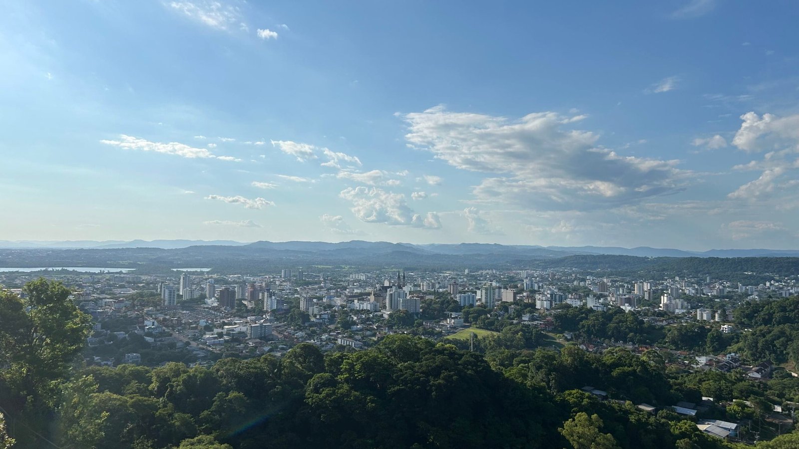 Tempo firme predomina no RS neste sábado 2 Tempo firme predomina no RS neste sábado