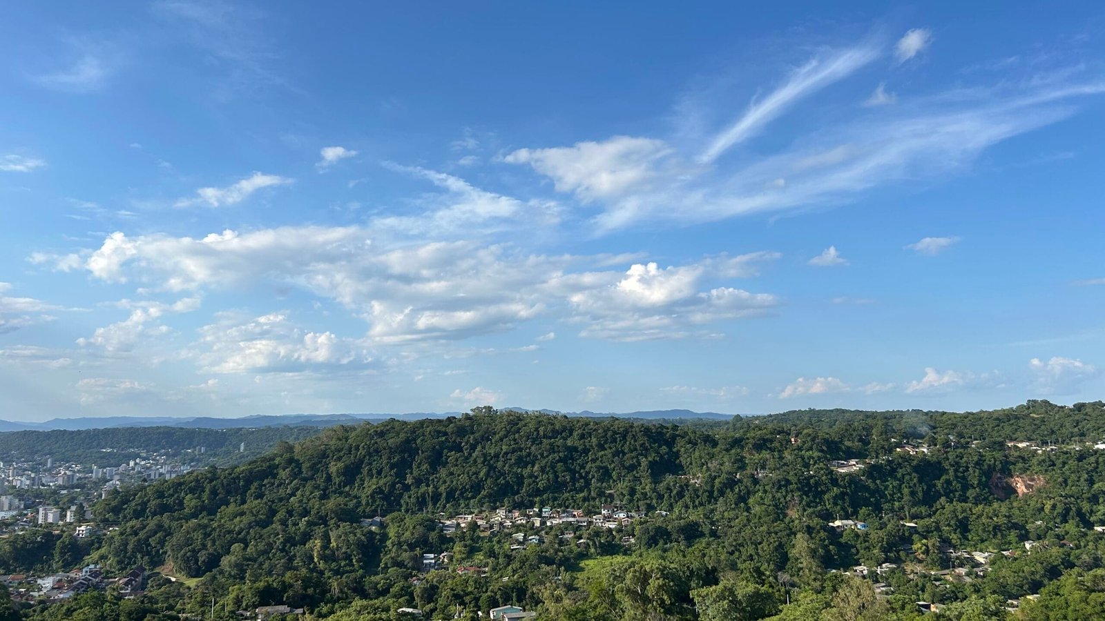Previsão do tempo: Temperatura passa por grande variação no RS nesta segunda