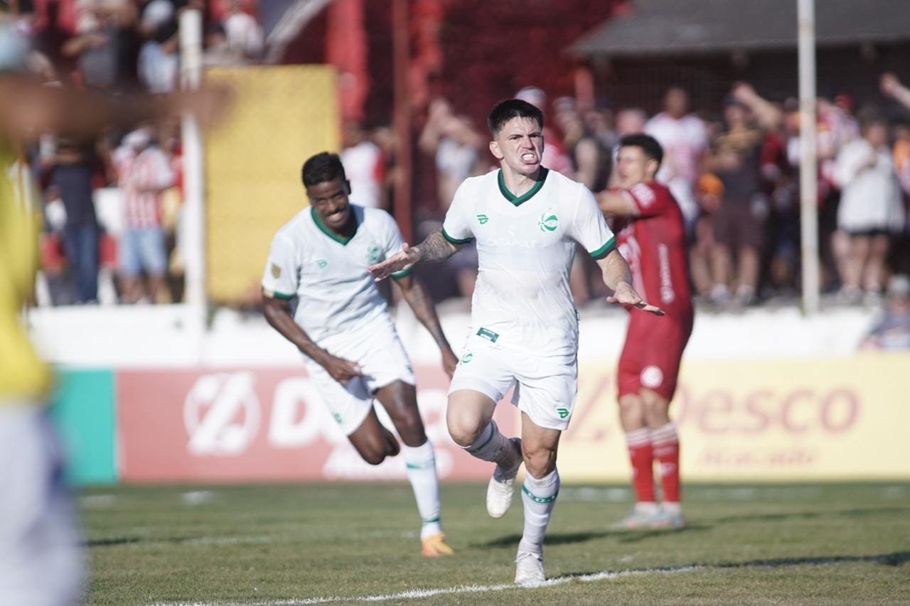 “É uma vitória da determinação”, diz técnico do Juventude após vencer o Inter de Santa Maria