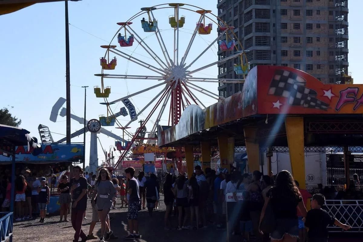 Alimentos valerão passaporte para parque de diversões em Imbé