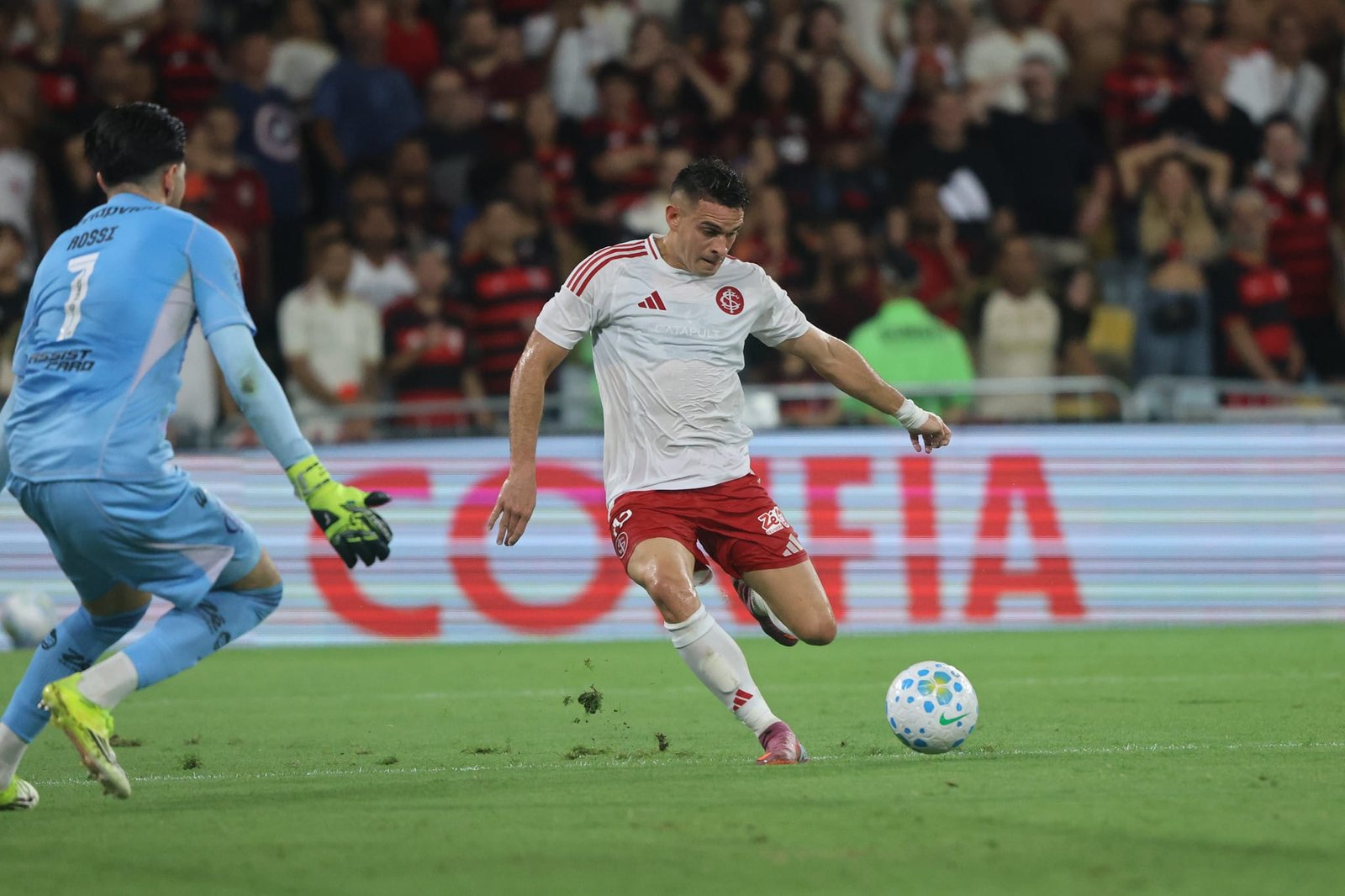 Inter soma 1 ponto contra o Flamengo e Pezzolano lamenta o empate