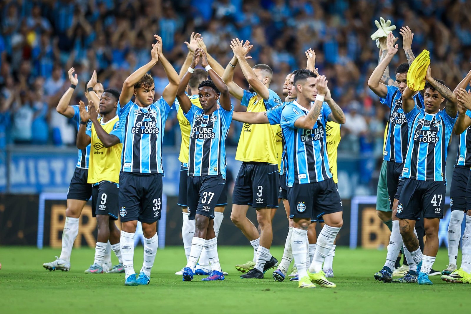"Estamos no início de um caminho", diz técnico do Grêmio após vencer o Inter na Arena 2 “Estamos no início de um caminho”, diz técnico do Grêmio após vencer o Inter na Arena