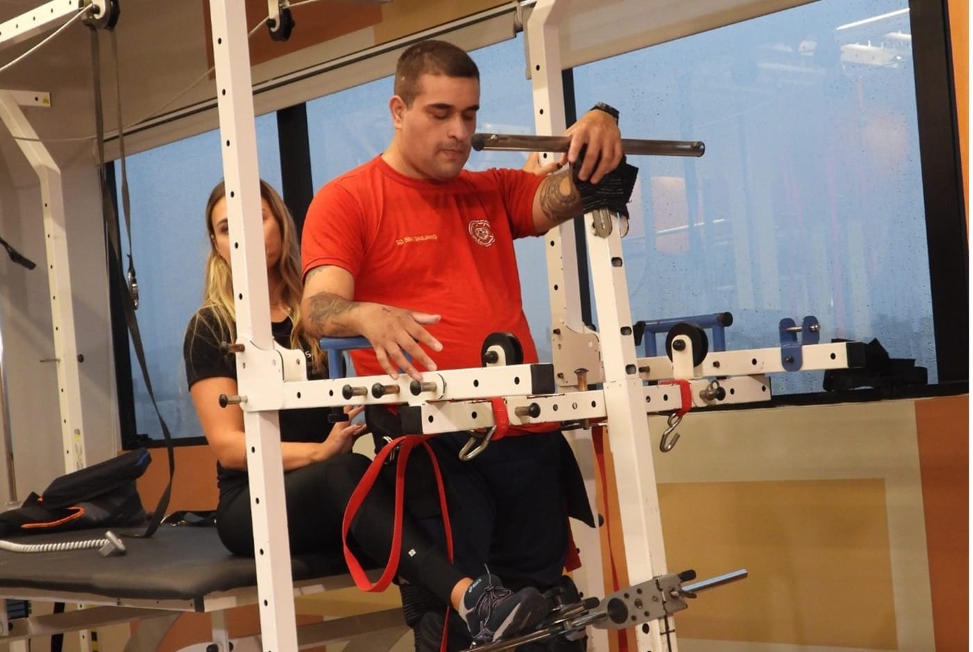 Bombeiro recebe primeira aplicação de Polilaminina no RS