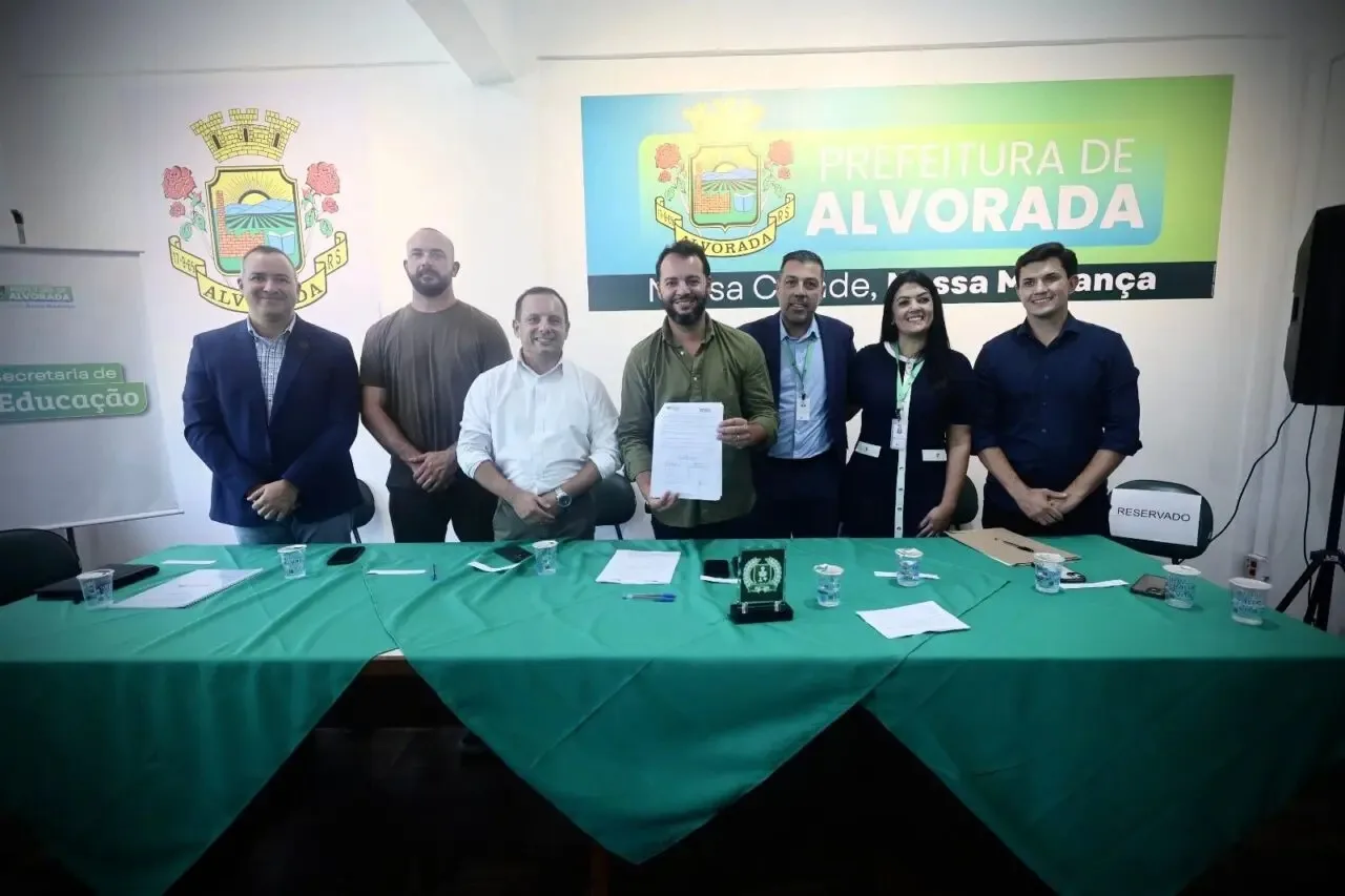 Alvorada avança na implantação de escola cívico-militar 5 Alvorada avança na implantação de escola cívico-militar
