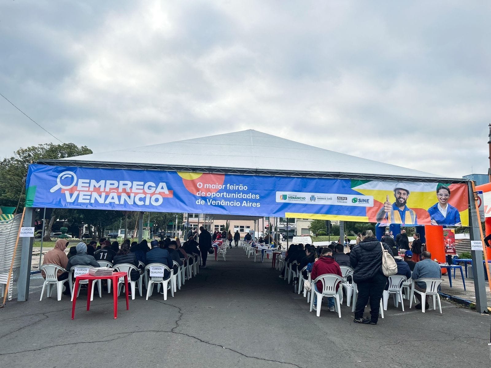 Feirão com 20 empresas oferece mais de 300 vagas de emprego em Venâncio Aires