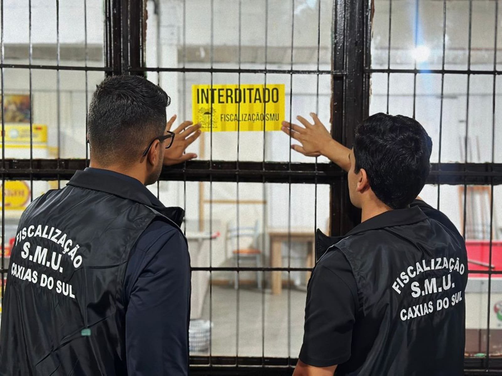 2 estabelecimentos são interditados durante operação contra perturbação ao sossego em Caxias do Sul