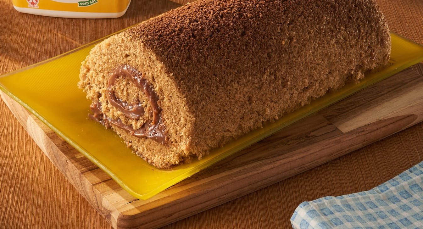 Rocambole de cafe com recheio de chocolate Claybom 1 2048px