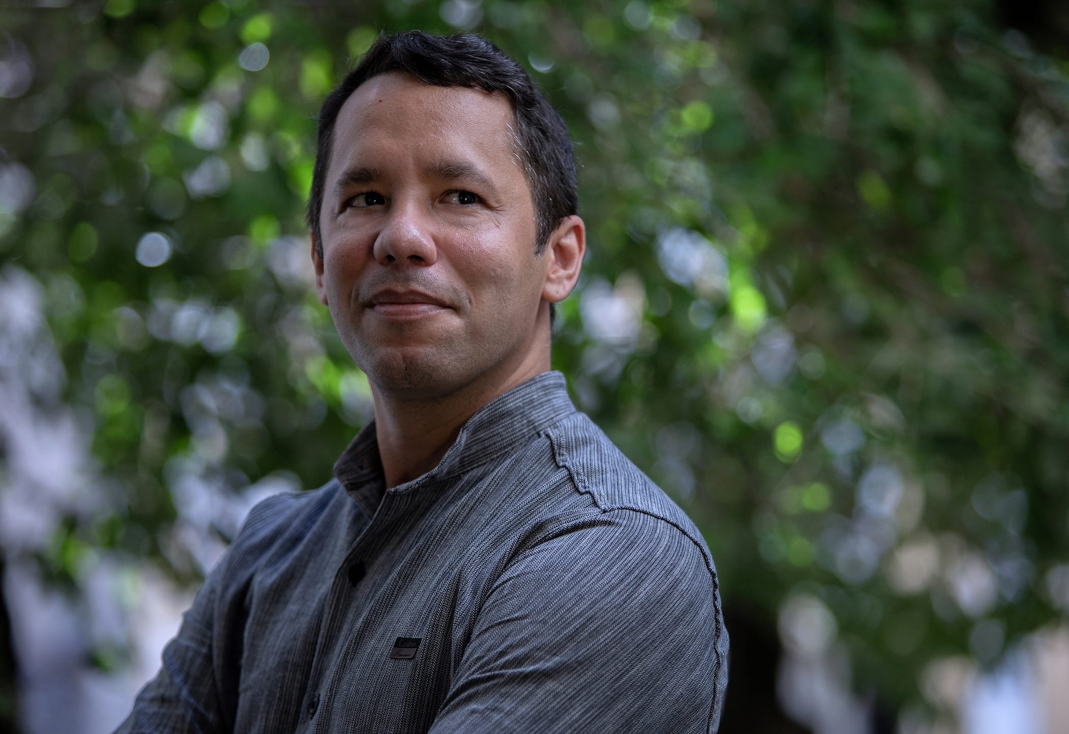 Premiado autor baiano participa de encontros com leitores de 8 cidades do RS